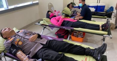Sambut HUT Bhayangkarat Ke-76, Polrestro Jakarta Barat Gelar Donor Darah
