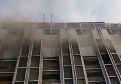 Panel Gedung LTC Glodok Taman Sari Terbakar