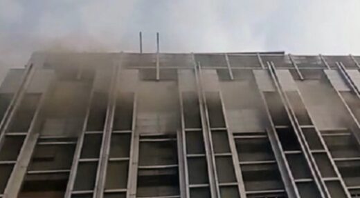 Panel Gedung LTC Glodok Taman Sari Terbakar