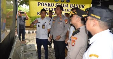 Kapolres Metro Jakarta Barat Cek Kesiapan Posko Siaga Bencana Banjir