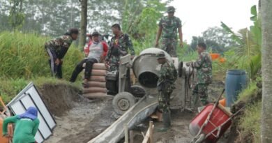 Sinergi Kodim 0808/Blitar dan Warga, Bangun Jembatan Perintis Garuda Bendosewu Hampir Rampung