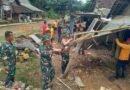 Koramil Pucanglaban Bersama Forkopimcam dan BPBD Bantu Warga Terdampak Banjir