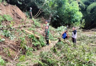 Talud Desa Jatiprahu, Trenggalek Longsor, Warga Bantaran Sungai Diminta Waspada