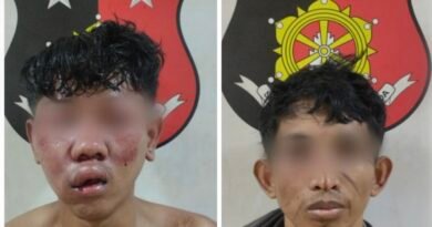 Dua Jambret Bersenjata Celurit Gasak Emas Belasan Gram di Pasar Pagi Diamankan di Polsek Tambora
