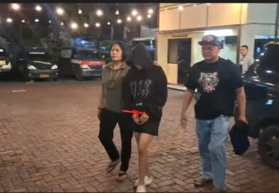 Pura-Pura Belanja Banyak, Wanita Diringkus Setelah Gasak Uang Rp2,6 Juta dari Laci Kasir Mini Market