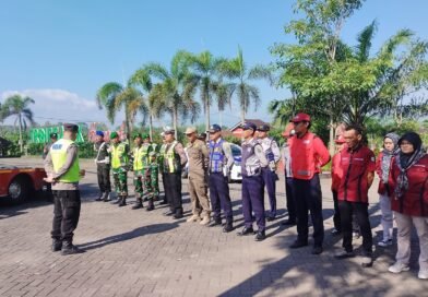 Ratusan Prajurit TNI Siaga di Titik Setrategis Perkuat Pengamanan Arus Mudik Lebaran 2026 di Trenggalek