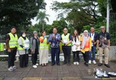 Kurangi Limbah Minyak dan Detergen, Pemkot Jakbar Terapkan Solusi Ramah Lingkungan di Saluran Air