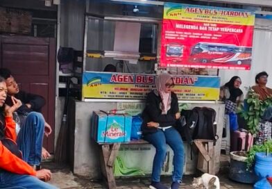 Penumpang Pilih Terminal Bayangan, Sebut Naik Bus dari Terminal Kalideres Ribet