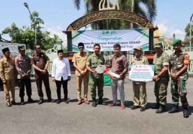 Empat Belas Unit Truk Operasional Kopdes Merah Putih Tiba di Trenggalek