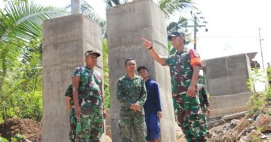 Pastikan Kualitas, Dandim Trenggalek Tinjau Pembangunan Jembatan Perintis Garuda
