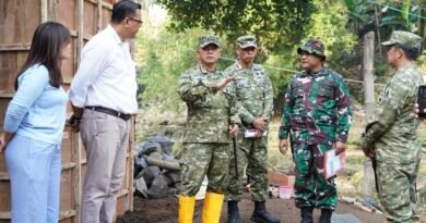 TNI Bangun Jembatan Gantung Perintis Garuda III di Atas Sungai Brantas Klojen Malang