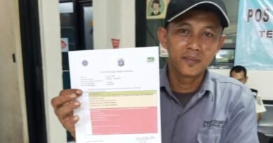 Sopir Bus AKAP Terminal Kalideres Ikuti Tes Urine Berkala