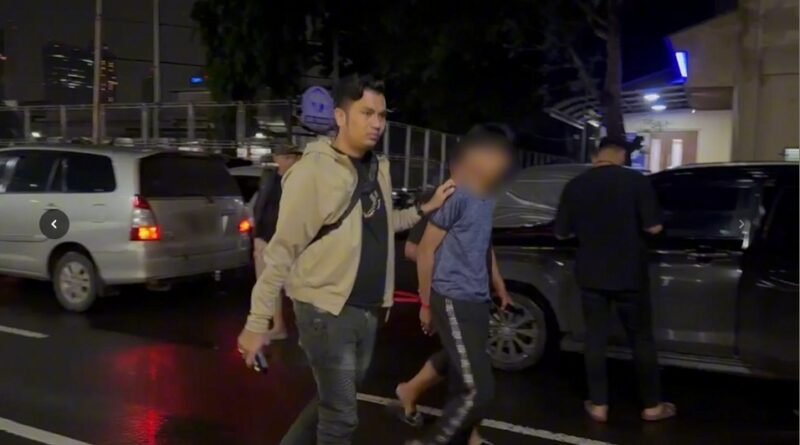 Tim Jatanras Polda Metro Jaya Ringkus Pelaku Pembacokan Pegawai Toko Roti di Cengkareng