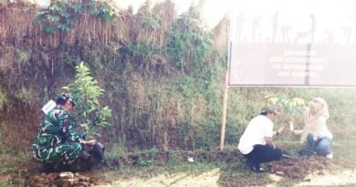 Mayday di Trenggalek: 808 Pohon Ditanam, Buruh Dorong Aksi Nyata Jaga Lingkungan