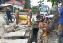 Manfaatkan Musim Kemarau, Terminal Kalideres Normalisasi Saluran Air di Kawasan Loket Tujuan Jawa Barat