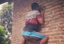 Lagi Asyik Intip Sambil Videoin Cewek Mandi, Laki-Laki Selengekan Itu Akhirnya Ditangkap Polisi Muara Baru