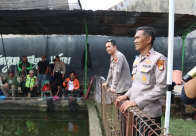 Meriahkan Hari Bhayangkara Ke-80, Polsek Kembangan Gelar Lomba Mancing Bersama Warga