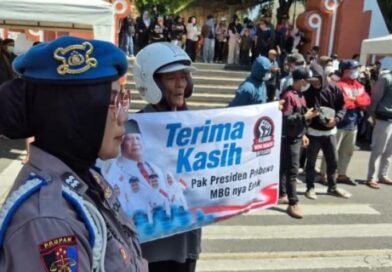 Aliansi Wong Nganjuk Bersatu: Pak Presiden Prabowo, Program MBG Lanjutkan
