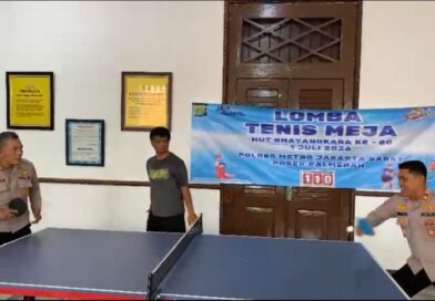 Polsek Palmerah Buka Lomba Tenis Meja
