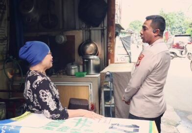 Gunakan Jurus Program Jaga Jakarta, Kapolres Jakbar Blusukan ke Kelurahan Angke