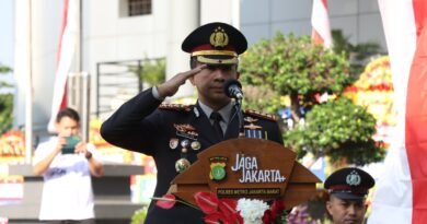 Puncak Hari Bhayangkara Ke-80, Polres Metro Jakarta Barat Teguhkan Komitmen “Polri untuk Masyarakat”