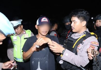 Dua Pria Kantongi Narkoba, Terciduk Operasi Berantas Jaya Polres Metro Jakarta Barat