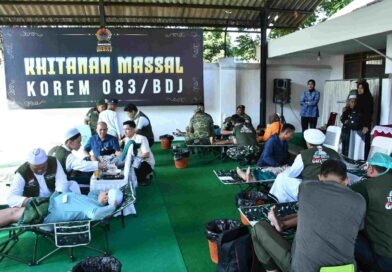 Korem 083/Baladhika Jaya Gelar Khitan Massal untuk Anak-Anak Malang