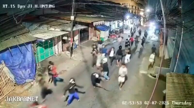 Viral! Tawuran Antarremaja Kembali Pecah di Rawa Buaya