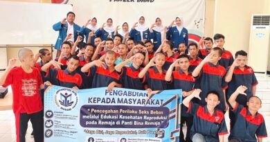 Cegah Perilaku Seks Bebas, Mahasiswa Program Studi Keperawatan UYM Berikan Edukasi Kesehatan Reproduksi di Pansos Bina Remaja Tangsel