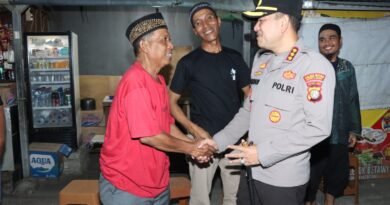 Kapolres Jakbar Temui Warga Cengkareng, Bahas Tawuran hingga Bahaya Narkoba