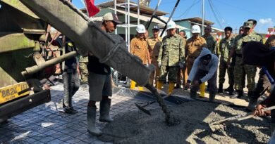 Karya Bakti TNI 2026 Dorong Akses Perekonomian Warga Desa Manding