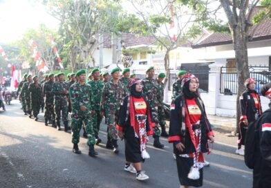 Dandim Tulungagung Berangkatkan Kirab Gelora Merah Putih Puncak Secang 2026
