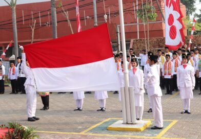 Tiga Pilar Kalideres Gelar Upacara HUT Kemerdekaan RI 2026 di Halaman Kantor Kecamatan
