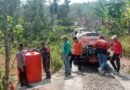 TNI-Polri dan BPBD Salurkan 4.000 Liter Air Bersih ke Warga Bogoran