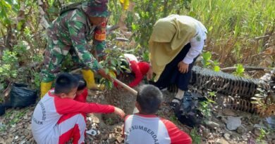 HUT ke-81 TNI, Kodim 0806/Trenggalek Ajak Pelajar Tanam Pohon