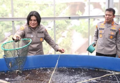 Irwasda PMJ dan Kapolres Jajaran Tinjau Pengelolaan MBG di SPPG Polri Palmerah