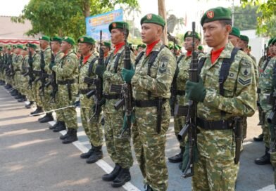 Korem 081/DSJ Gelar Upacara Peringatan HUT ke-81 TNI