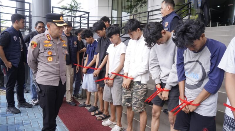 Polres Metro Jakbar Ungkap Tawuran Maut, 19 Orang Diamankan dan Satu DPO Diburu