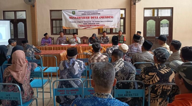 Sinergi TNI-Polri Kawal Musdes Perubahan APBDes Salamwates 2026