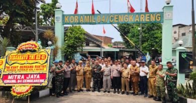 Tiga Pilar Cengkareng Sambangi Makoramil 04, Mengucapkan HUT Ke-81 TNI