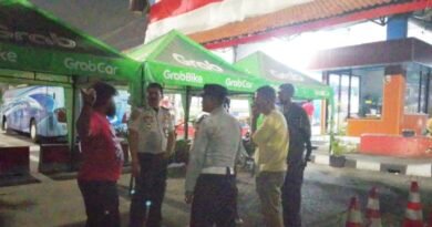 Terminal Kampung Rambutan Tata Sistem Drop Off Ojol dan Taksi Online