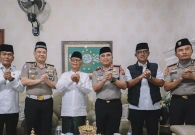 Kapolda Jatim Silaturahmi dengan Sejumlah Ulama di Kediri