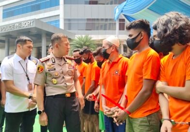 Dua Bulan, Polres Metro Jakbar Ungkap 43 Kasus Kejahatan dan Amankan 53 Tersangka